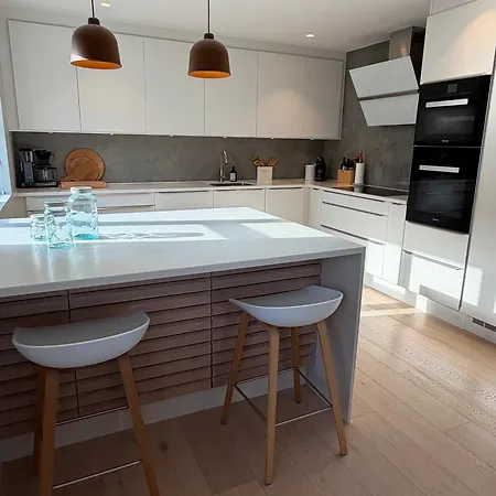 Large And Modern Nordic - Ideal For Ons Villa *